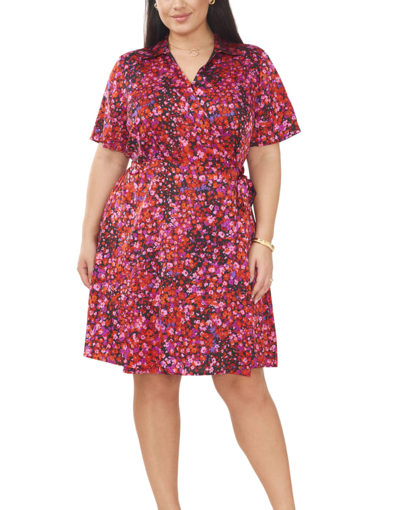 Front of a model wearing a size 1X Lyla Collared Wrap Dress in Lavander by Vince Camuto. | dia_product_style_image_id:260956